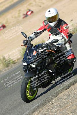 media/Oct-16-2022-TrackXperience (Sun) [[236a00b5b6]]/Group 3/session 2 turn 11/